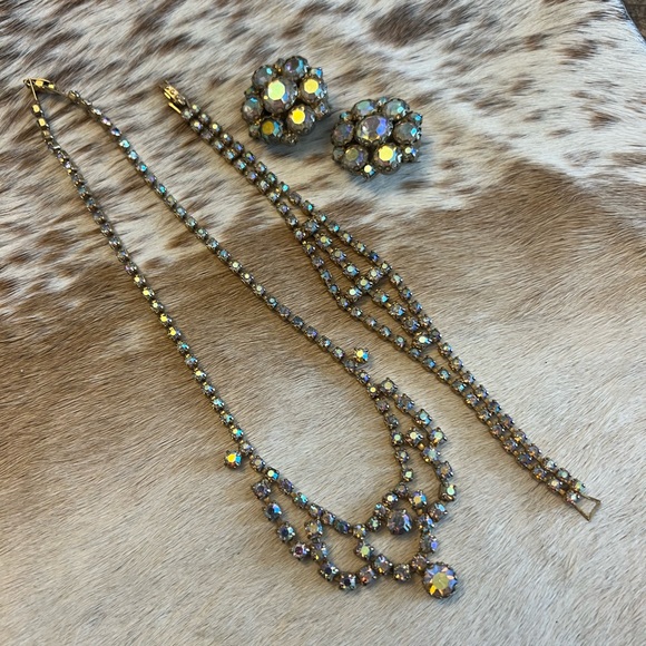 Jewelry - Vintage Rhinestone Set from the 60’s